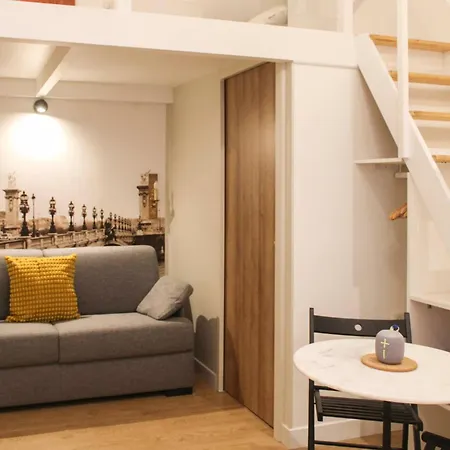 Cosy Nest Near Gare De L'est *